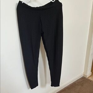 Famous “TikTok” Black Leggings